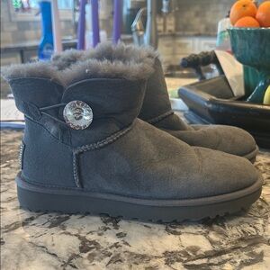 UGG Mini Bailey Gray Ankle Boots with Crystal Swarovski Button EUC